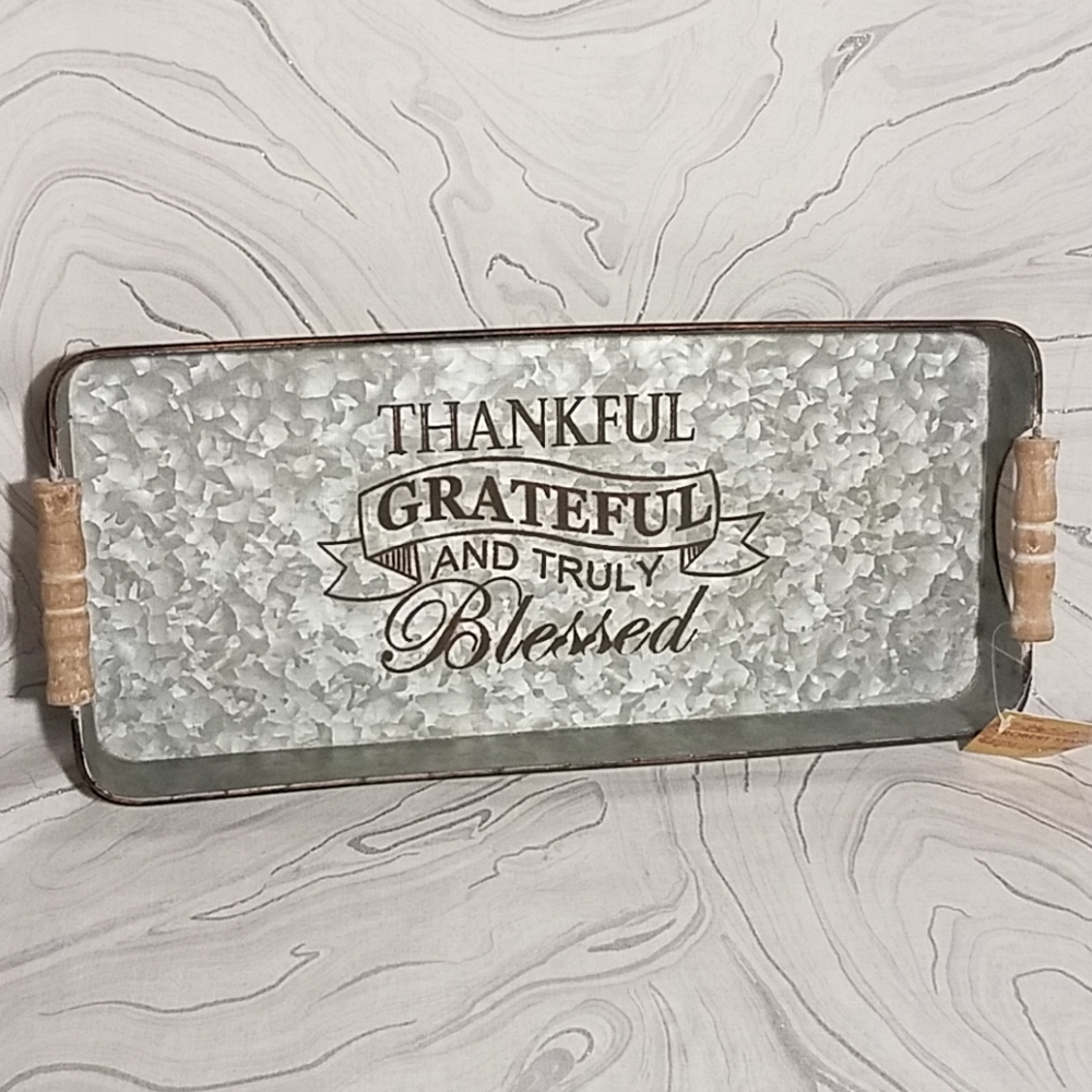 NWOT Farm house metal serving tray or decor.